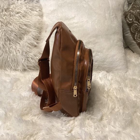 Jing Pin Women Sling Bag, Size Medium, Color Brown NWT - Picture 2 of 2